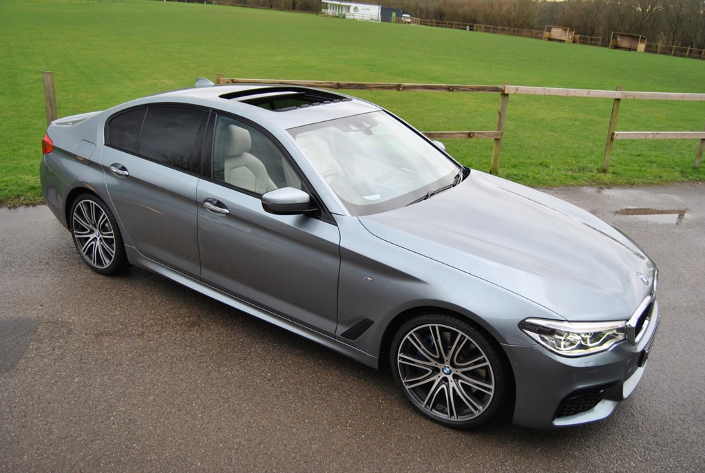 Used BMW 5 Series 2017 for sale - 77406601: Photo 1