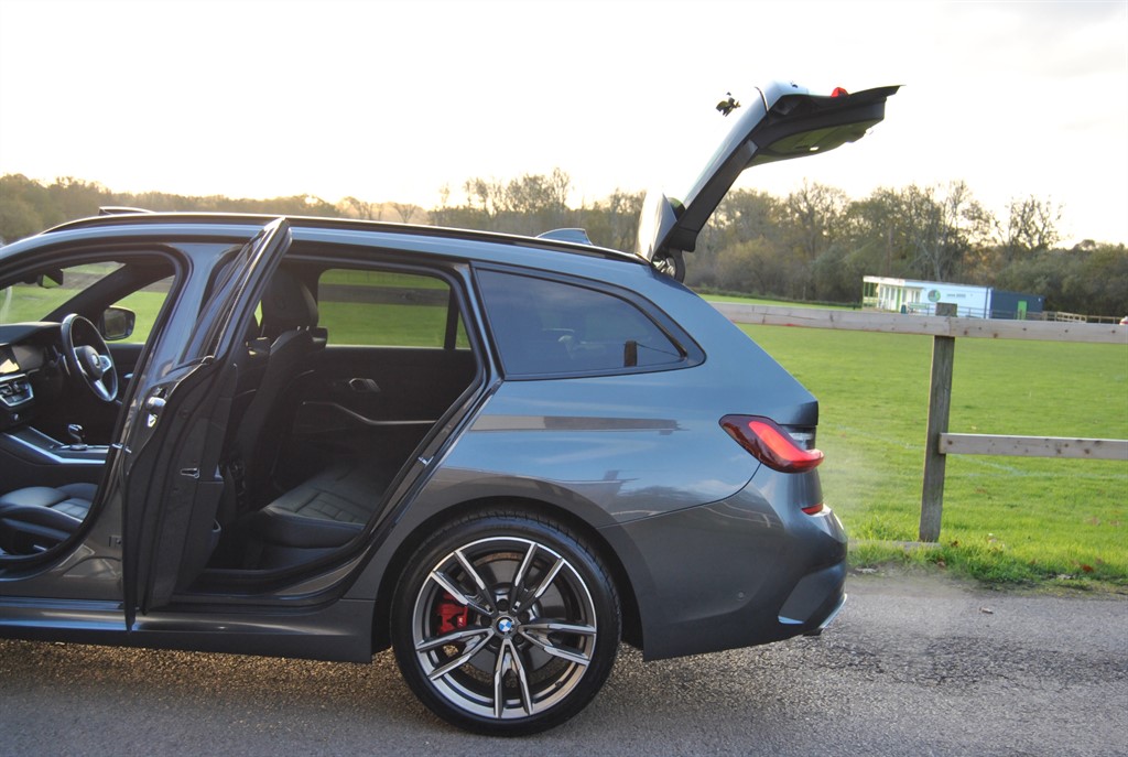 Used BMW 3 Series 2022 for sale - 76609789: Photo 30