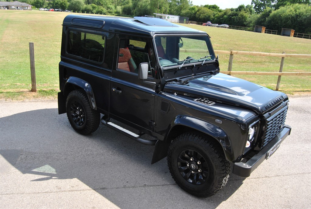 Used Land Rover Defender 2015 for sale - 76534131: Photo 1