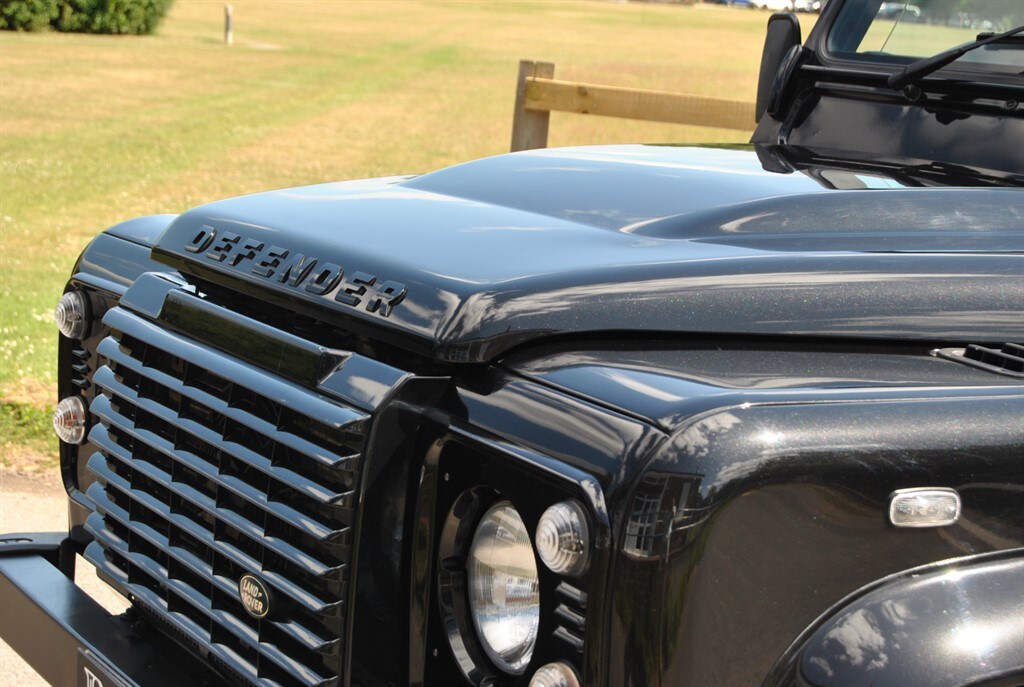 Used Land Rover Defender 2015 for sale - 76534131: Photo 42