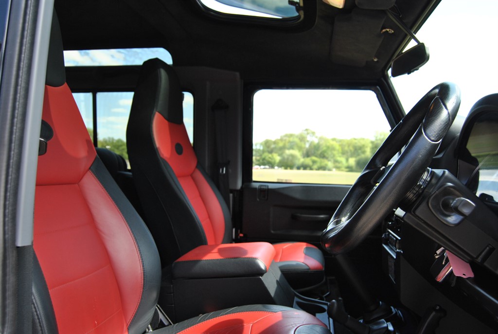 Used Land Rover Defender 2015 for sale - 76534131: Photo 5