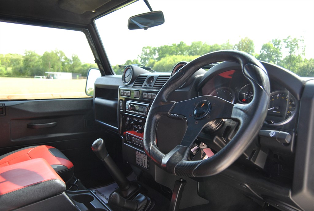 Used Land Rover Defender 2015 for sale - 76534131: Photo 6