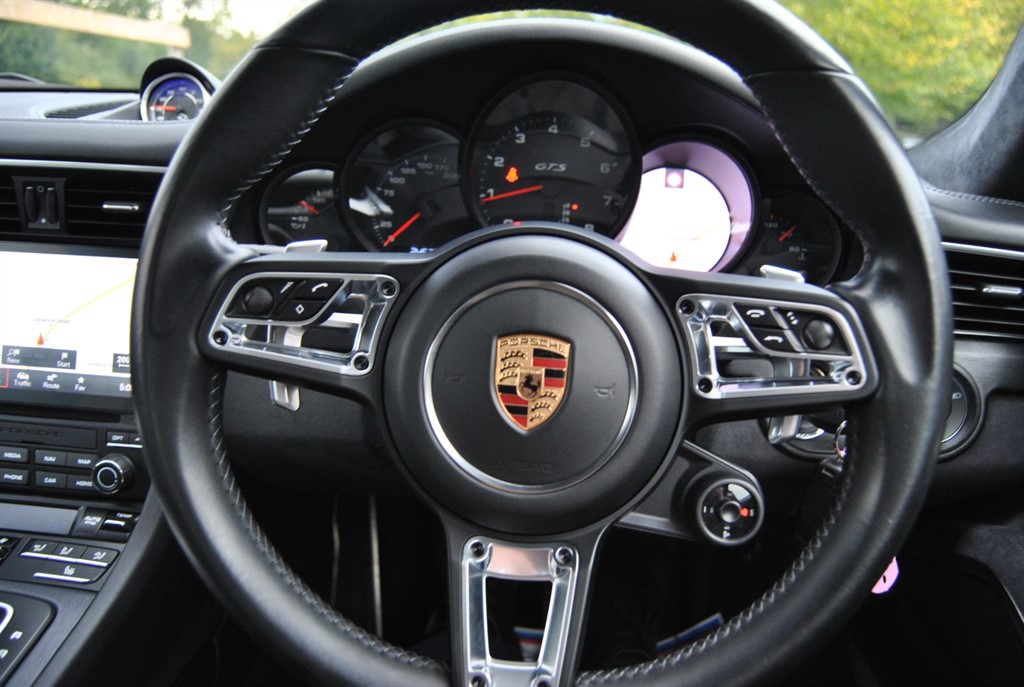 Used Porsche 911 2017 for sale - 76452437: Photo 10