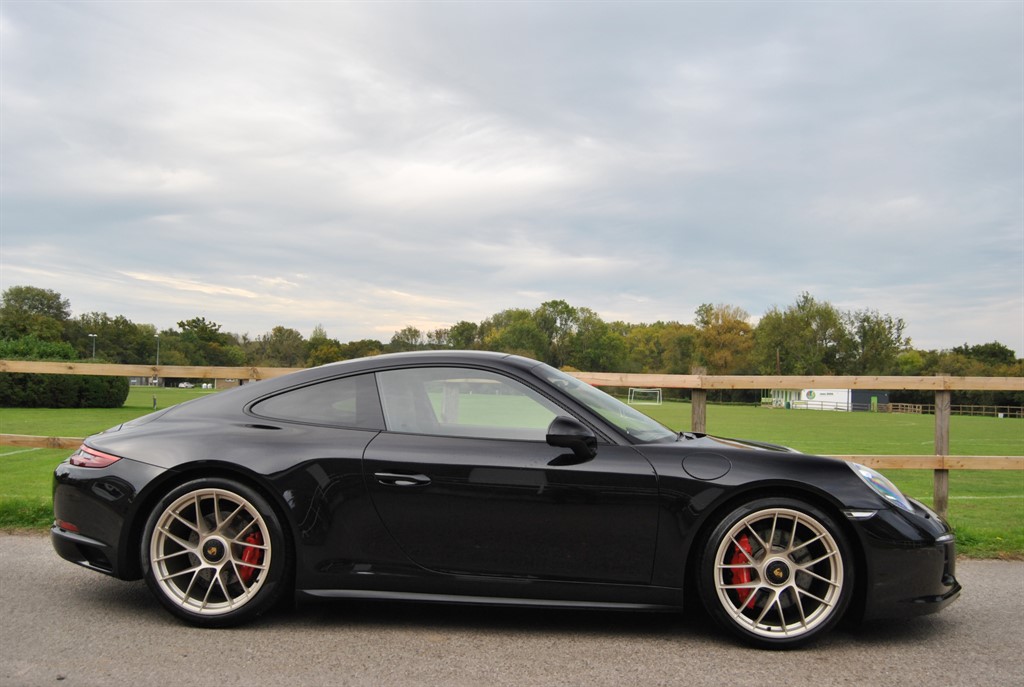 Used Porsche 911 2017 for sale - 76452437: Photo 2