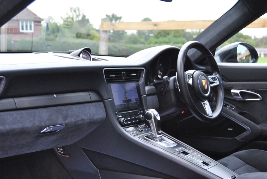 Used Porsche 911 2017 for sale - 76452437: Photo 8