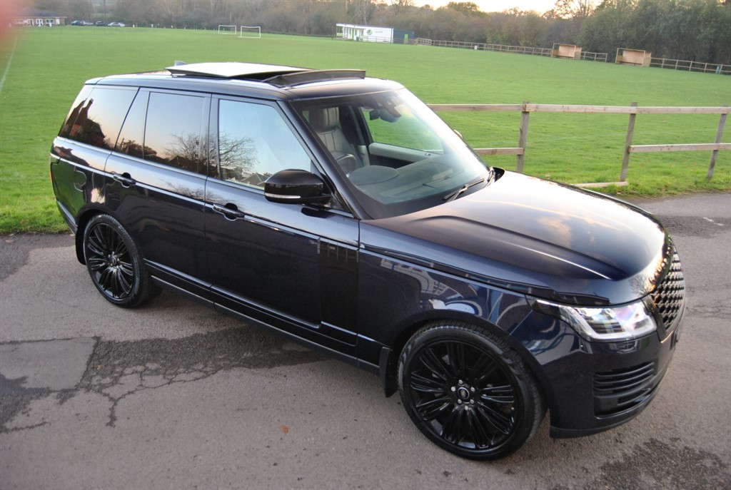 Used Land Rover Range Rover 2021 for sale - 76652877: Photo 1