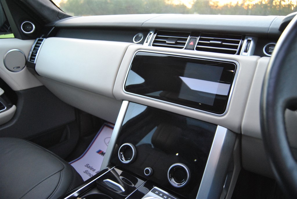 Used Land Rover Range Rover 2021 for sale - 76652877: Photo 17