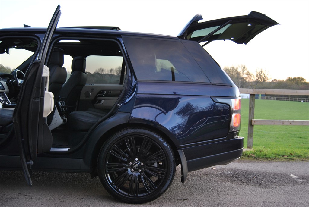 Used Land Rover Range Rover 2021 for sale - 76652877: Photo 30