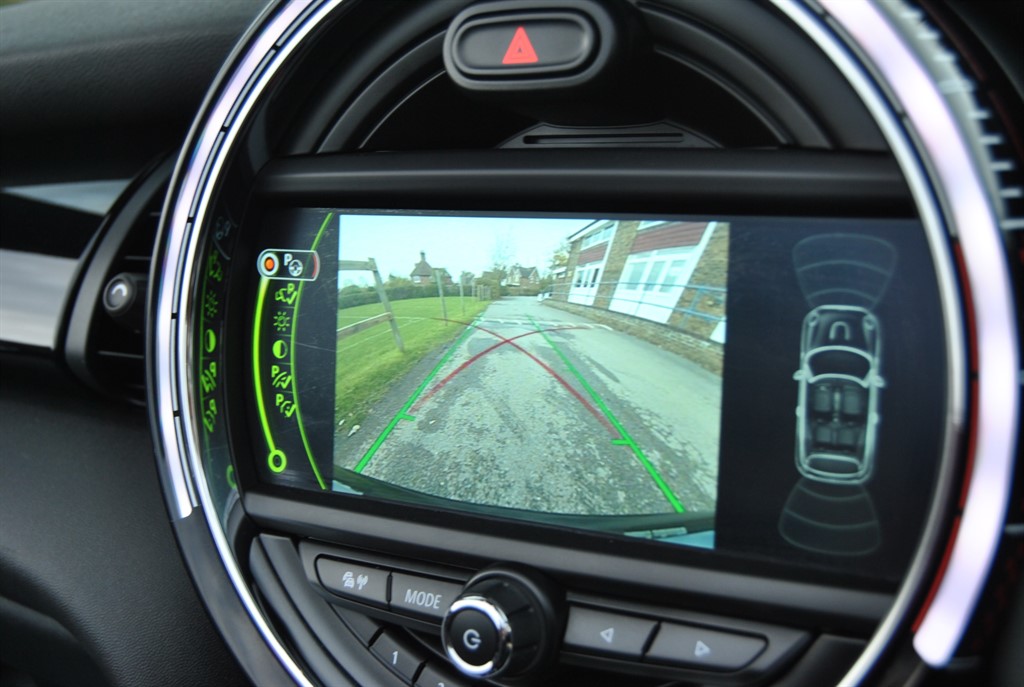 Used MINI Convertible 2016 for sale - 76568175: Photo 10