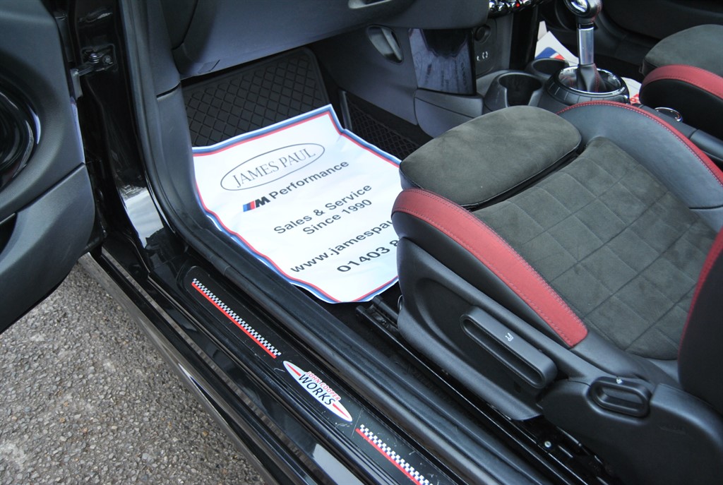 Used MINI Convertible 2016 for sale - 76568175: Photo 29