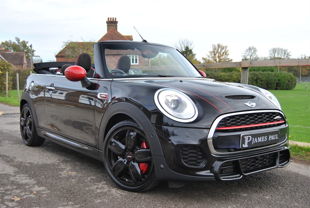 Used MINI Convertible 2016 for sale - 76568175: Photo 4