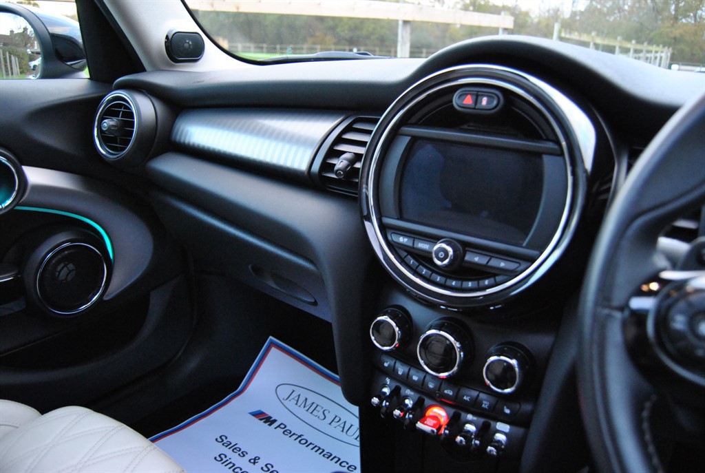 Used MINI Hatch 2020 for sale - 76615904: Photo 12