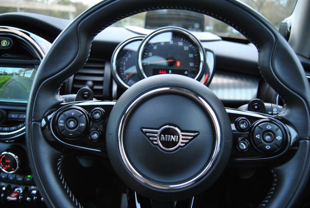 Used MINI Hatch 2020 for sale - 76615904: Photo 14