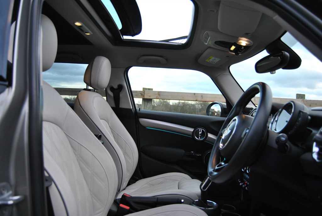 Used MINI Hatch 2020 for sale - 76615904: Photo 5