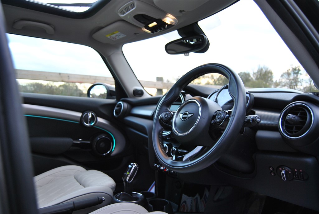 Used MINI Hatch 2020 for sale - 76615904: Photo 6