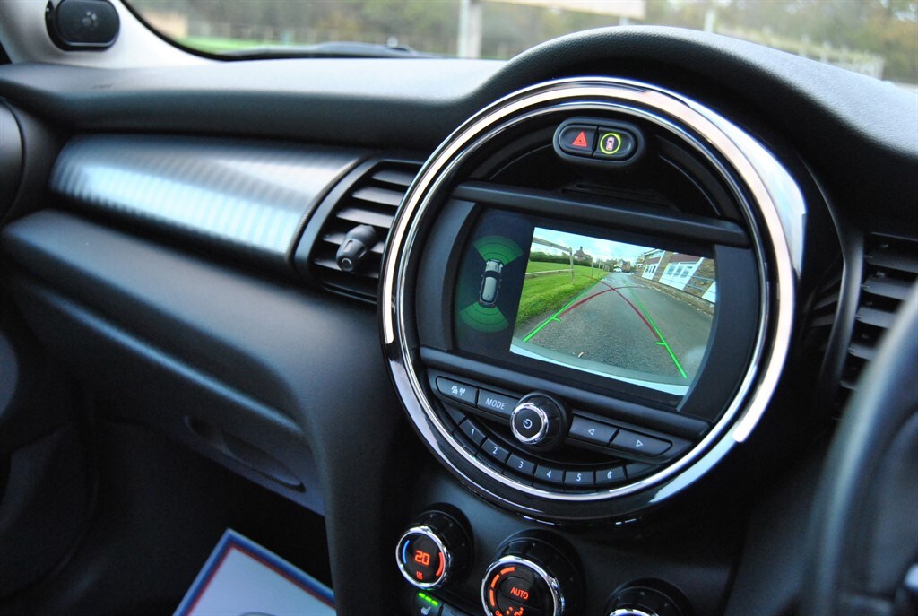 Used MINI Hatch 2020 for sale - 76615904: Photo 8