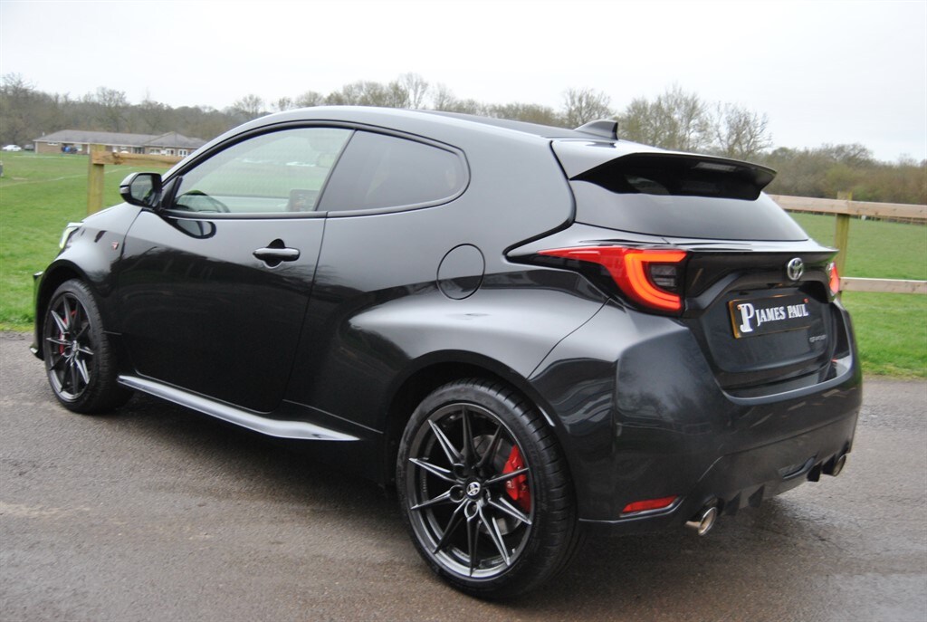 Used Toyota Yaris 2022 for sale - 77795252: Photo 24