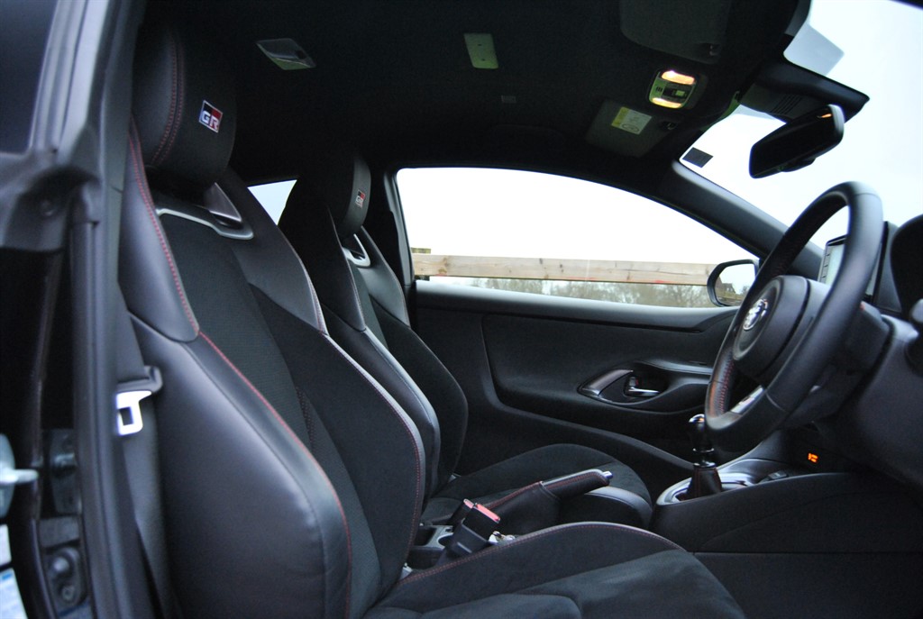 Used Toyota Yaris 2022 for sale - 77795252: Photo 30