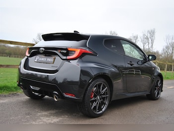 Used Toyota Yaris 2022 for sale - 77795252: Photo