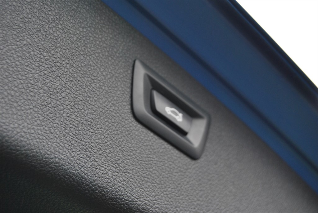 Used BMW 3 Series 2016 for sale - 77205843: Photo 27