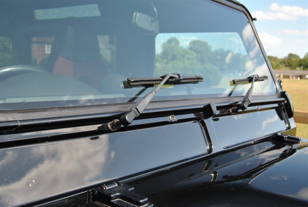 Used Land Rover Defender 90 2015 for sale - 77079305: Photo 27