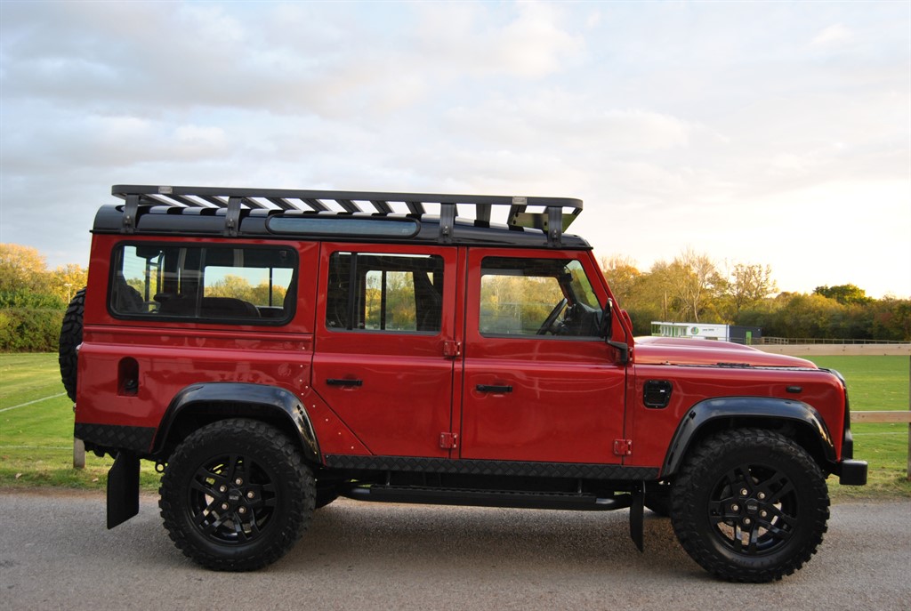 Used Land Rover Defender 2014 for sale - 76390310: Photo 2