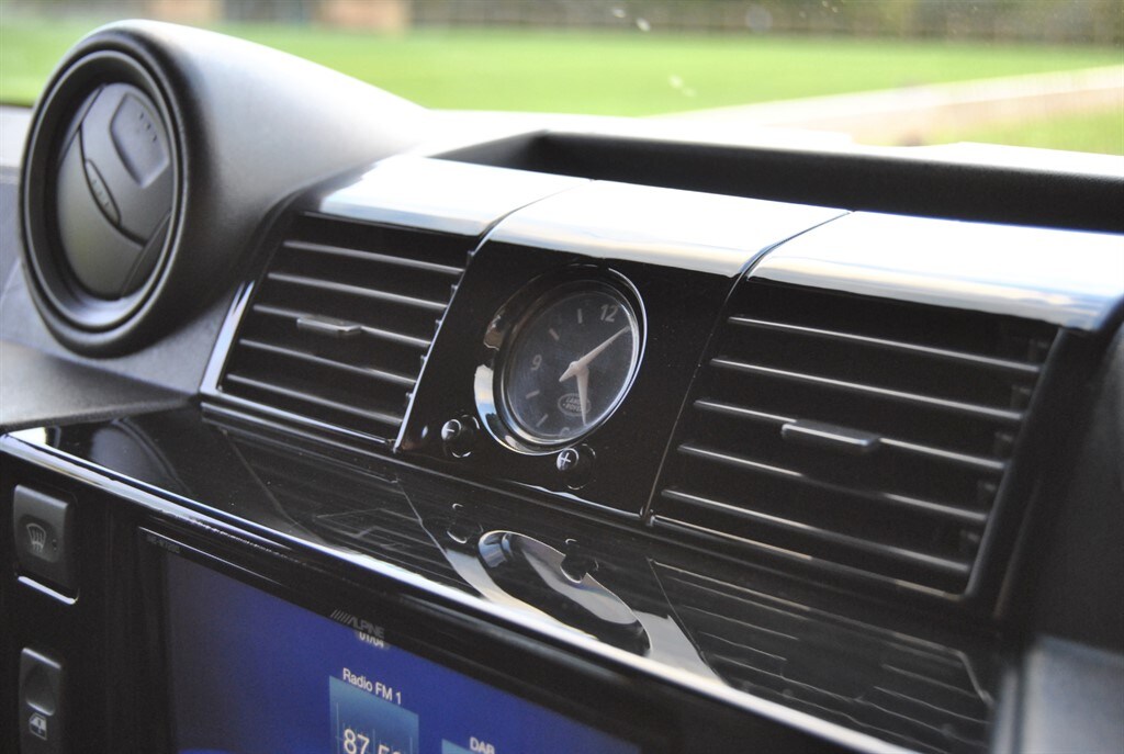 Used Land Rover Defender 2014 for sale - 76390310: Photo 30