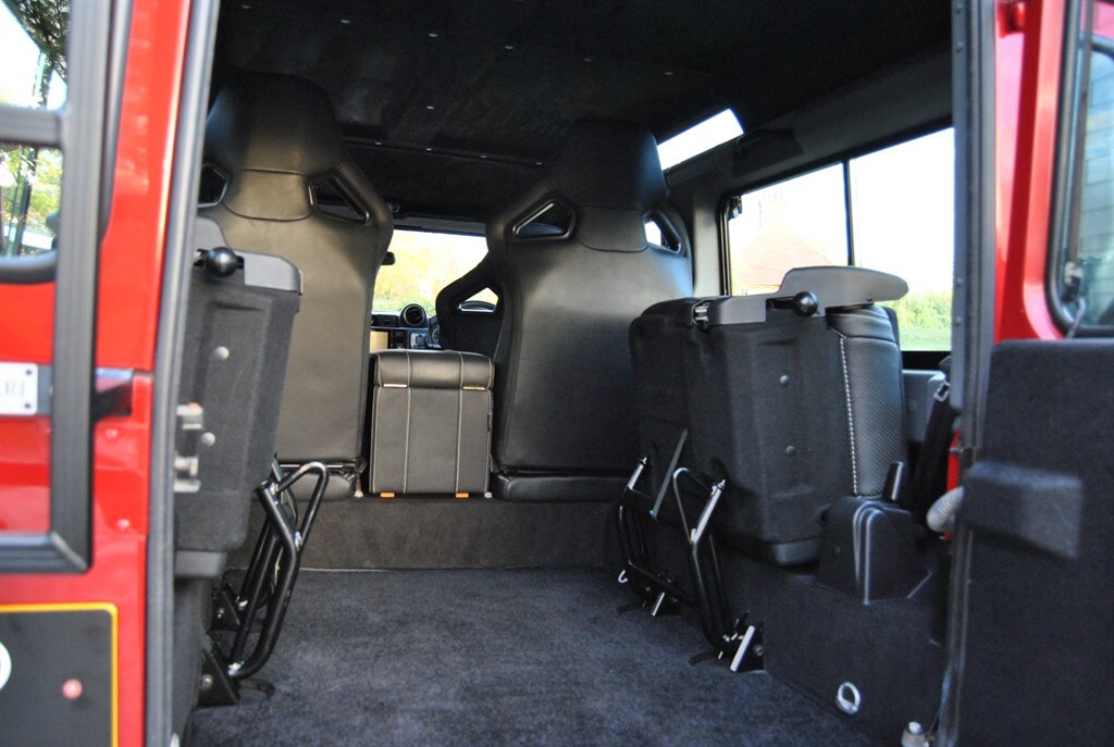 Used Land Rover Defender 2014 for sale - 76390310: Photo 38