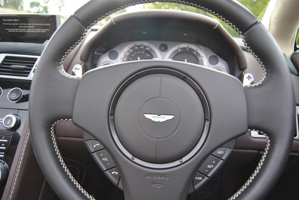 Used Aston Martin Vantage 2012 for sale - 76140476: Photo 20