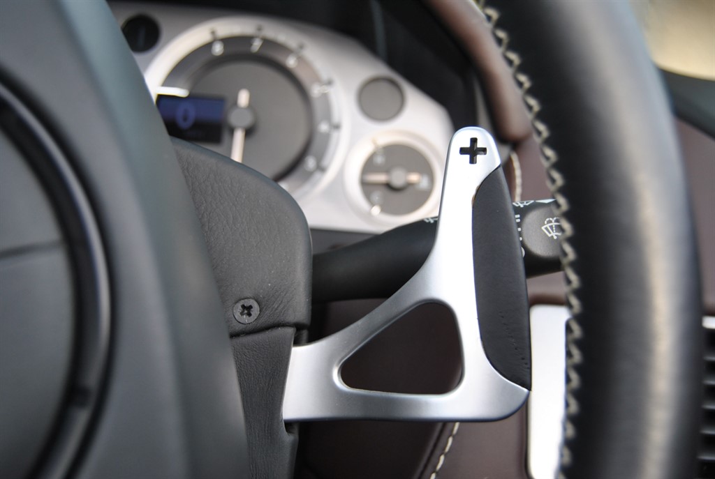 Used Aston Martin Vantage 2012 for sale - 76140476: Photo 23