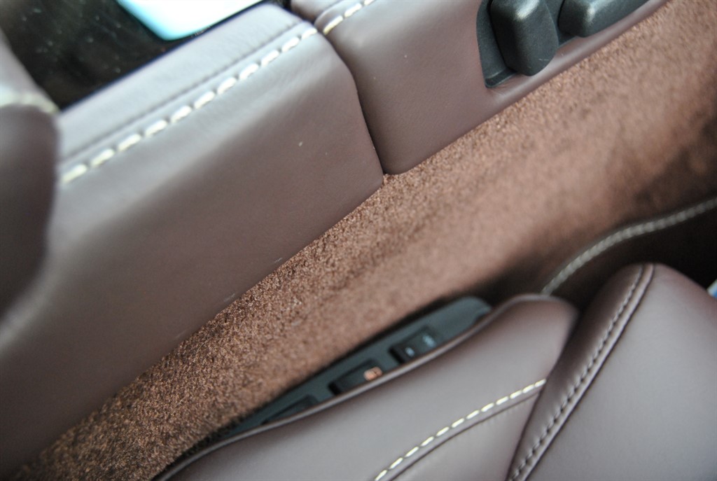 Used Aston Martin Vantage 2012 for sale - 76140476: Photo 42