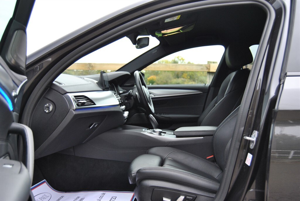 Used BMW 5 Series 2018 for sale - 76261792: Photo 26