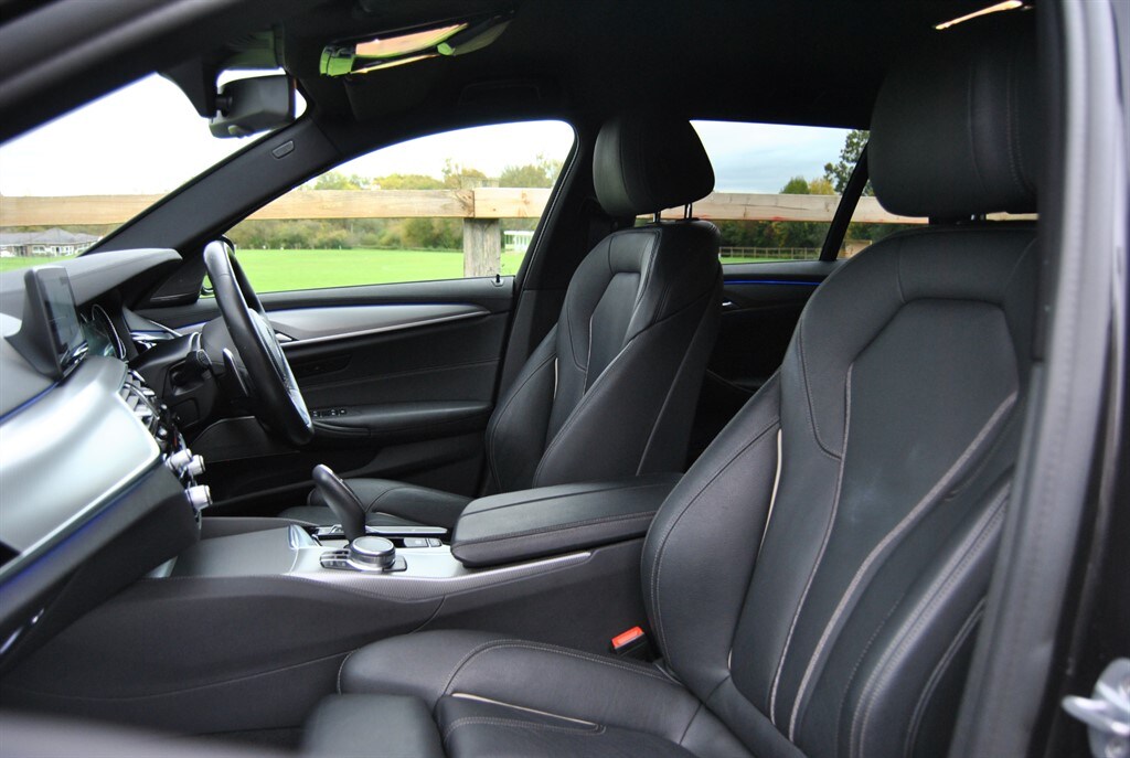 Used BMW 5 Series 2018 for sale - 76261792: Photo 32