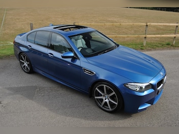 2014 - 4.4 V8 Saloon 4dr Petrol DCT Euro 6 (s/s) (560 ps)