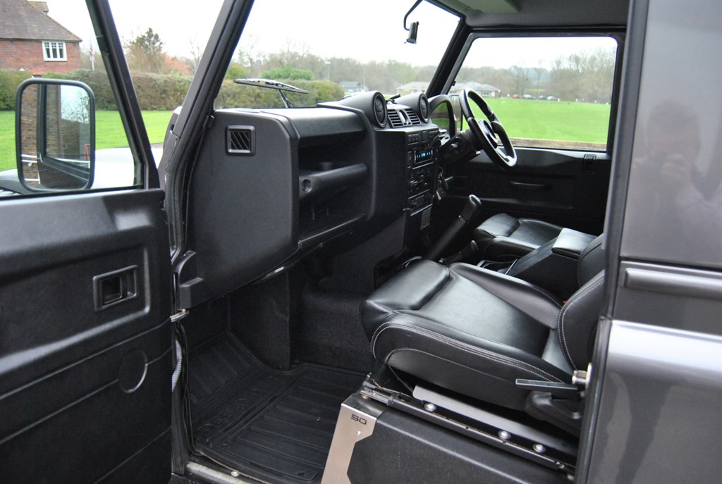 Used Land Rover Defender 2015 for sale - 77036456: Photo 33