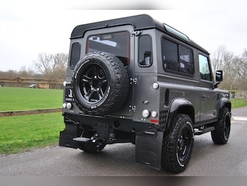 Used Land Rover Defender 2015 for sale - 77036456: Photo
