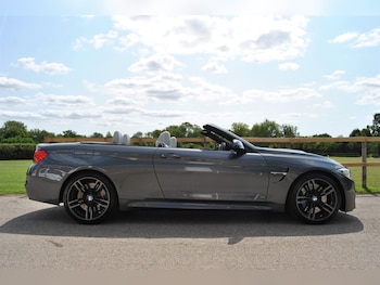 Used BMW M4 2015 for sale - 75530998: Photo