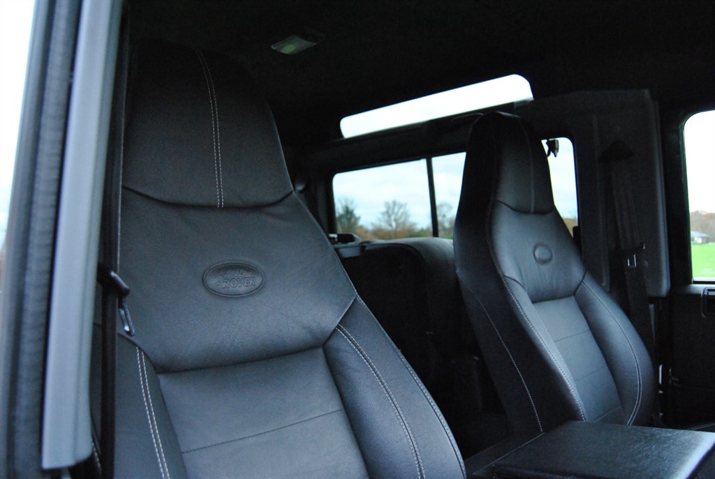 Used Land Rover Defender 2015 for sale - 76835097: Photo 17