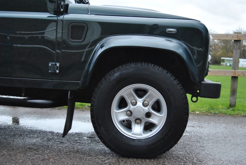 Used Land Rover Defender 2015 for sale - 76835097: Photo 21