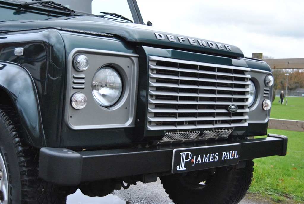 Used Land Rover Defender 2015 for sale - 76835097: Photo 24