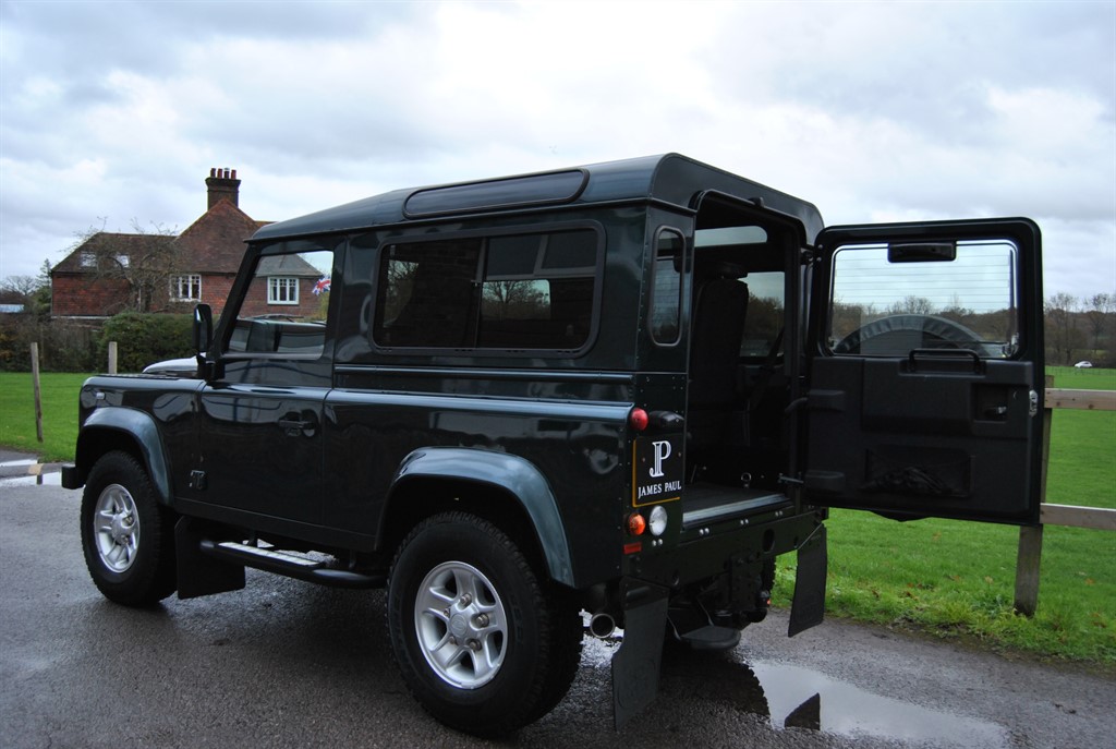 Used Land Rover Defender 2015 for sale - 76835097: Photo 9