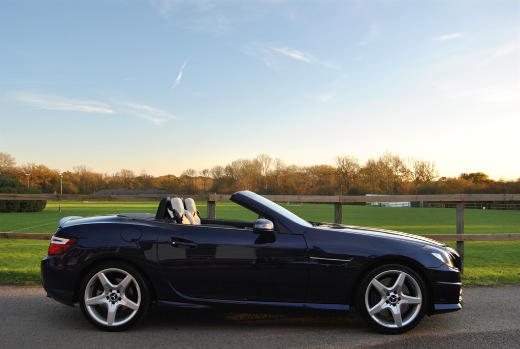 Used Mercedes-Benz SLK 2012 for sale - 76652865: Photo 2