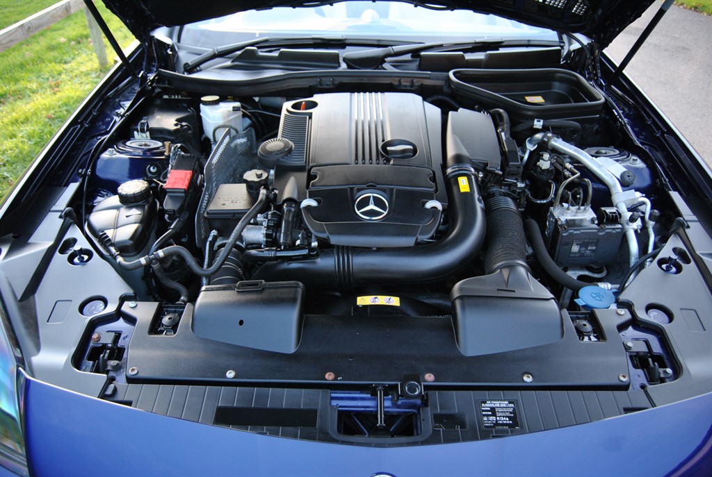 Used Mercedes-Benz SLK 2012 for sale - 76652865: Photo 25