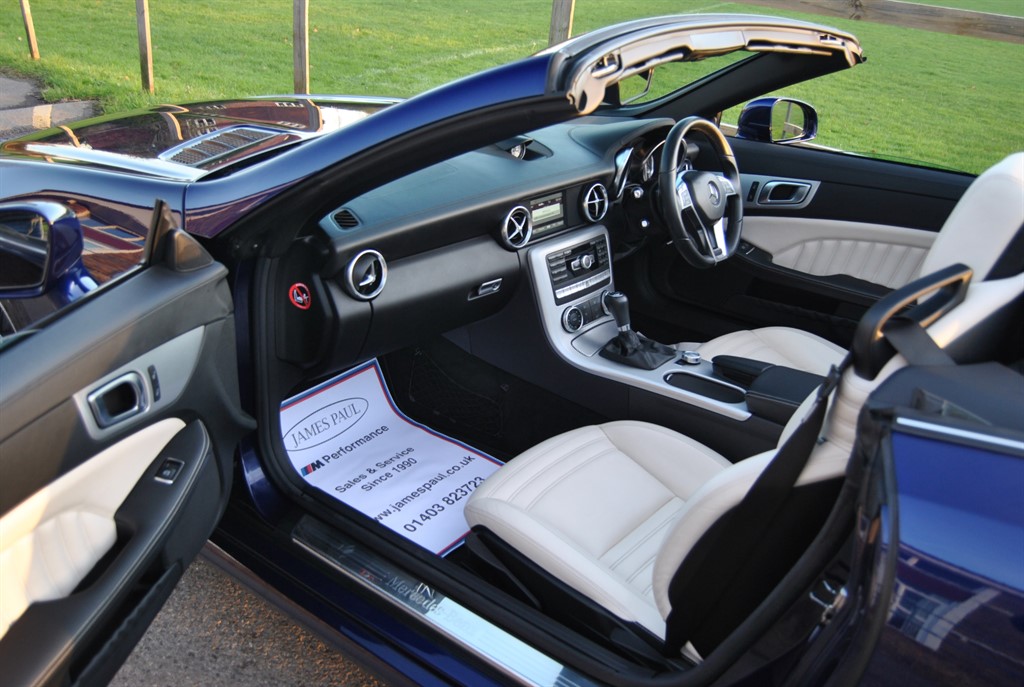 Used Mercedes-Benz SLK 2012 for sale - 76652865: Photo 28