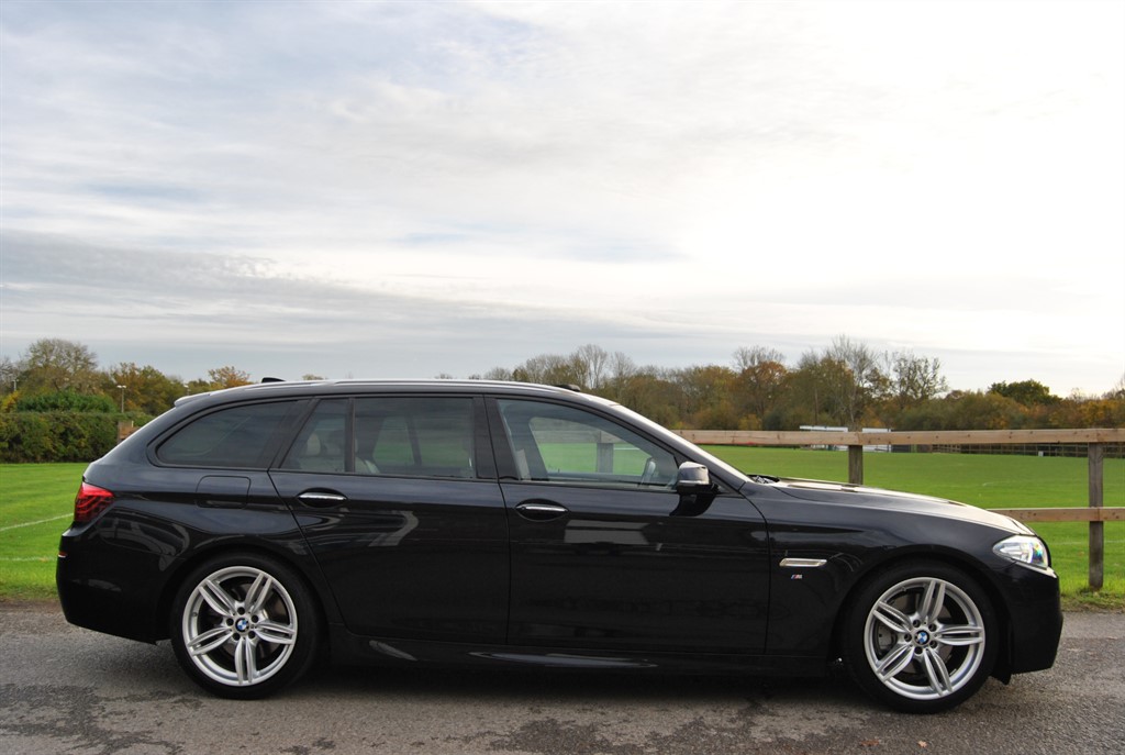 Used BMW 5 Series 2017 for sale - 76466615: Photo 2
