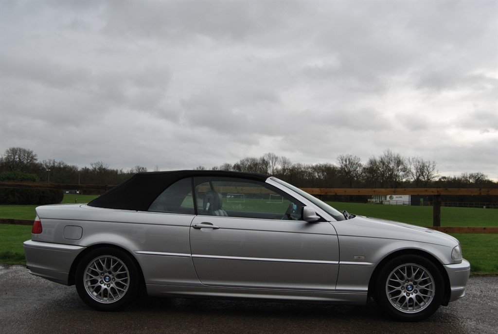 Used BMW 3 Series 2001 for sale - 77877903: Photo 2