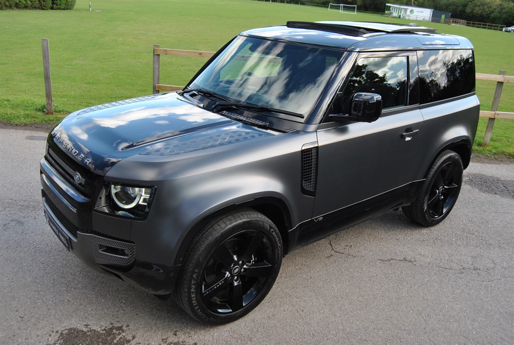 Used Land Rover Defender 2022 for sale - 76140490: Photo 7