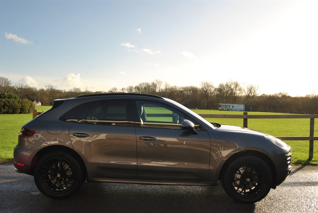 Used Porsche Macan 2014 for sale - 77005606: Photo 2