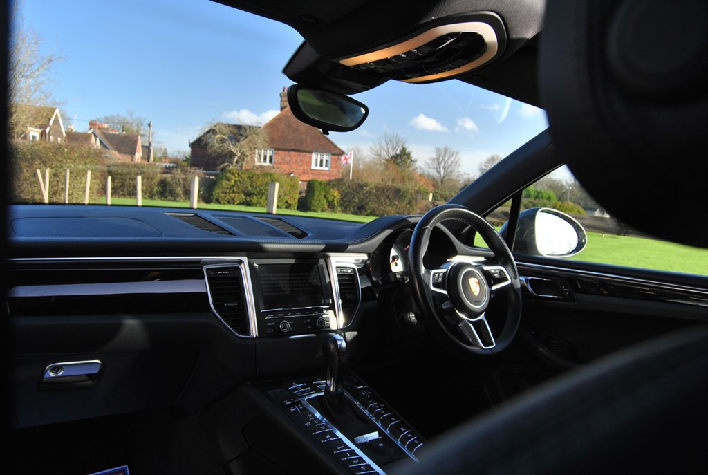 Used Porsche Macan 2014 for sale - 77005606: Photo 31