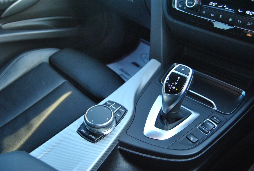 Used BMW 3 Series 2018 for sale - 77134211: Photo 19